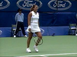 Australian Open 2001: 1R def. Nagyova 4-6 6-2 7-5