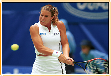Australian Open 2001: 1R def. Nagyova 4-6 6-2 7-5
