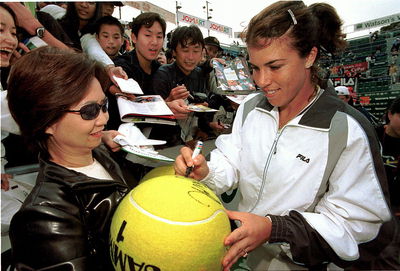 Hong Kong 2000