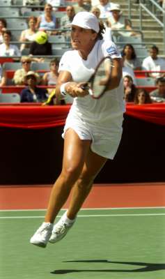 Montreal 2000: 2R def Virginia Ruano Pascual