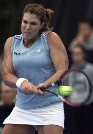 Quebec 2000: F lost to Chanda Rubin 4-6 2-6