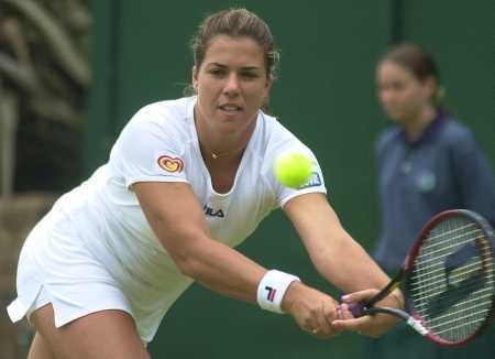 Wimbledon 2000: 2R def. Shaughnessy 7-6 (7-1) 6-2