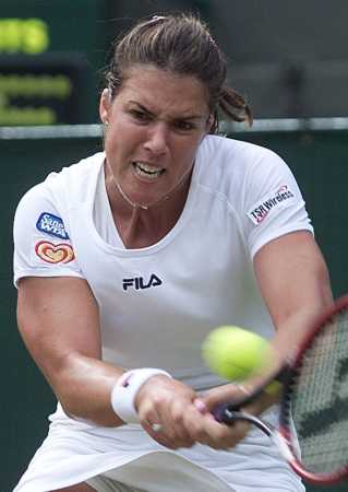 Wimbledon 2000: 4R lost to Davenport 3-6 3-6