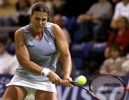 Zurich 2000: QF def. Anna Kournikova 7-6 (7-4) 6-4